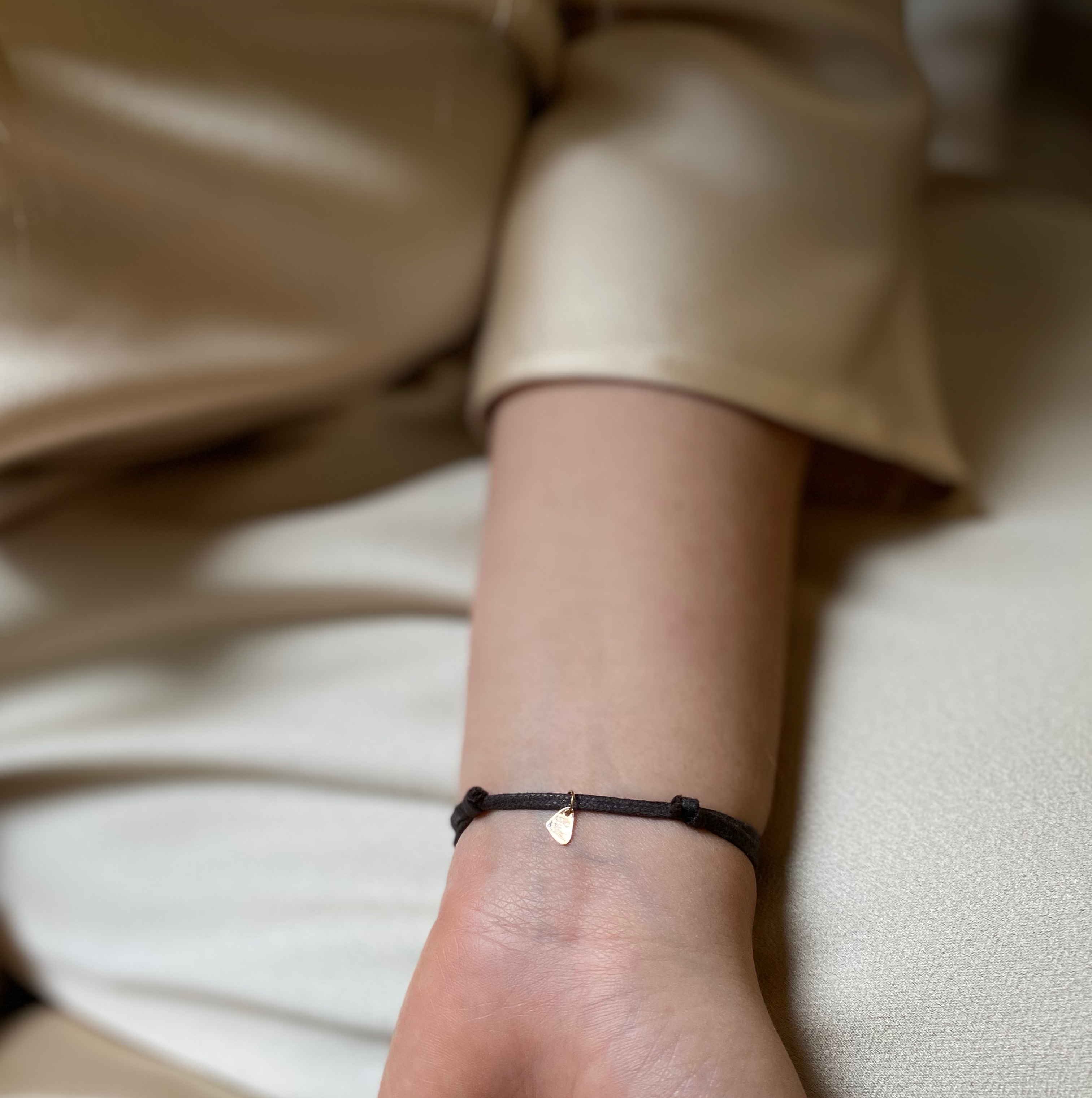 bracelet_accroche_porter__25680.png